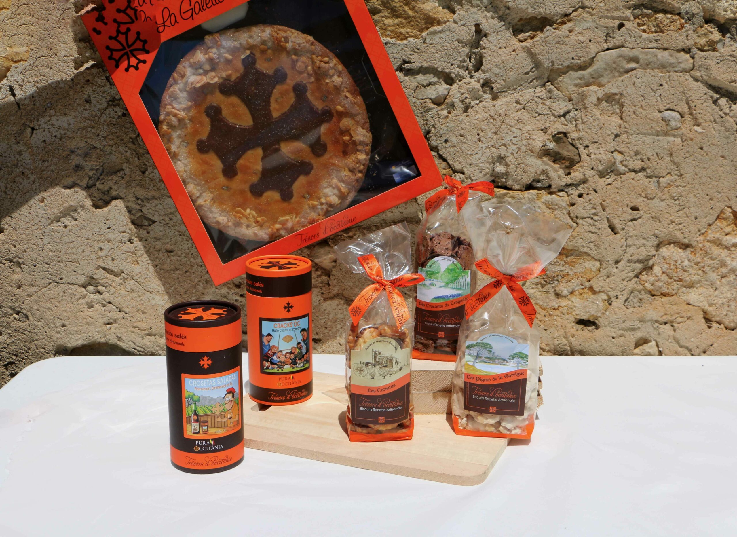 Biscuits artisanales Trésors d'Occitanie. Spécialités de traditionnelles de la région. Des biscuits salés et sucrés.